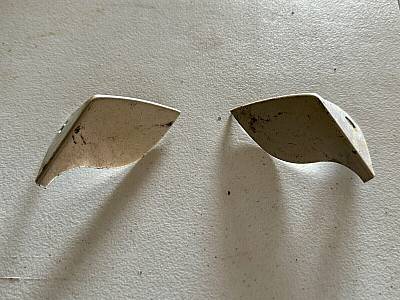 Harley DuoGlide ElectraGlide Windshield Wind Deflector Plates 196084