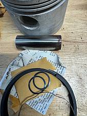 Harley NOS OEM# 22255-72 Sportster XLH XLCH Piston .030 1973-1985?