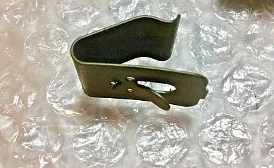 Harley WLA WLC 194245 Tail Lamp Black Out Light Wire Clip WWII 472742 Qty. 1