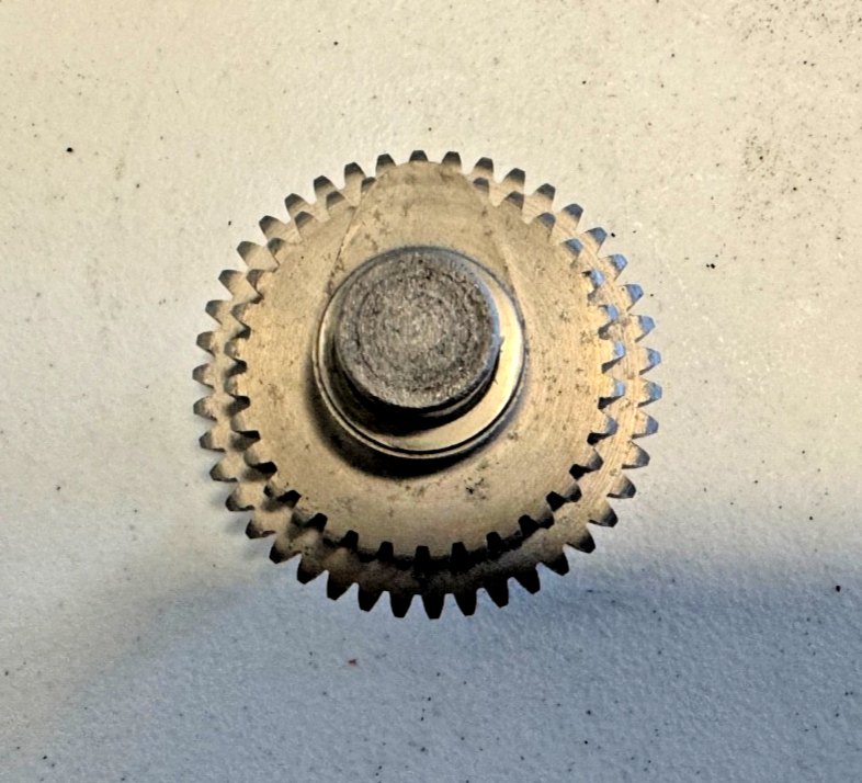 Harley OEM UL Front Exhaust Cam Gear 1937-1948 OEM# 612-37A, 25503-37