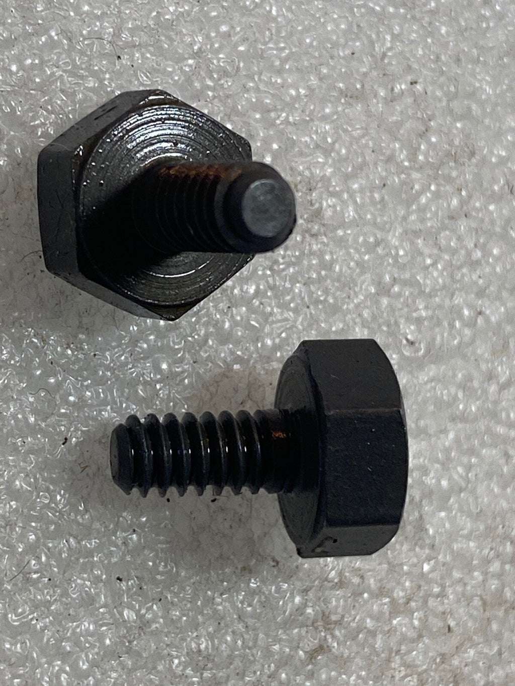 Harley 69107-48 Panhead Horn Mount 10-24 Hex Screws 1949-1950 Delco 16 Horn