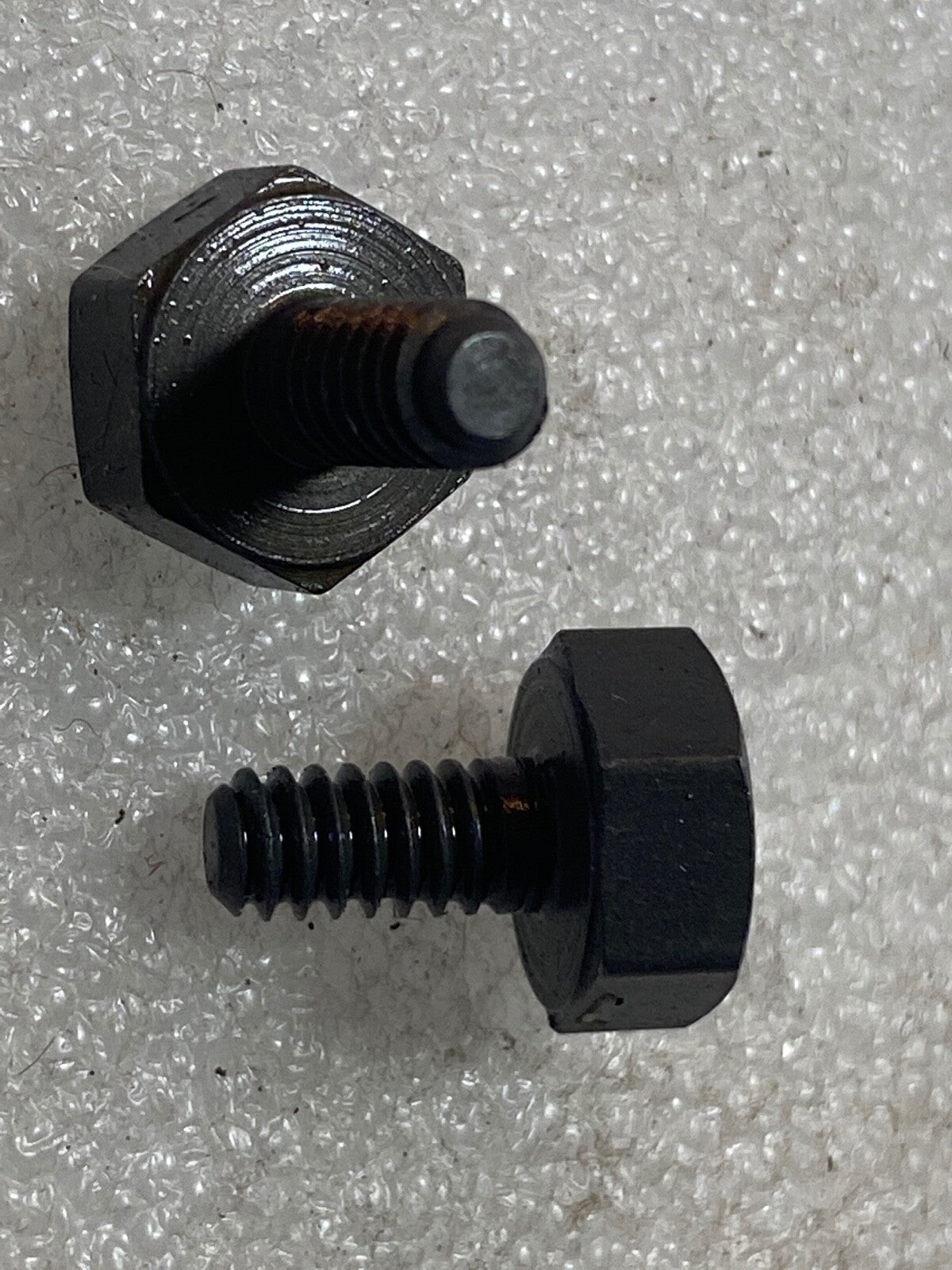 Harley 69107-48 Panhead Horn Mount 10-24 Hex Screws 1949-1950 Delco 16 Horn