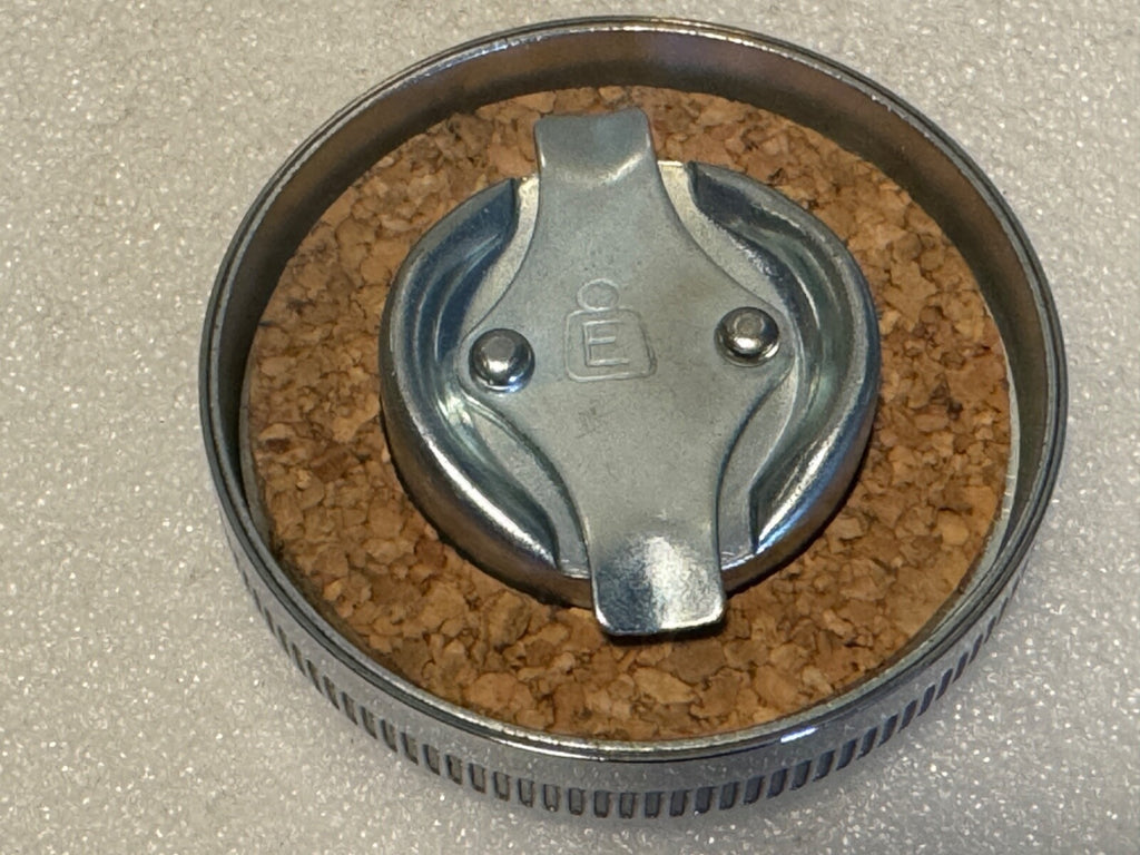 Harley 3507-37 1937-41 Early 45 Servicar Chrome Eaton Oil Tank Cap W WL Euro "B"