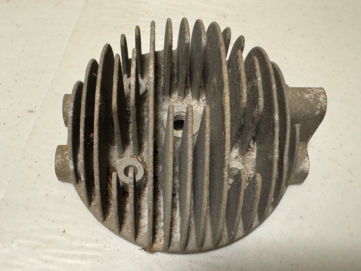 Harley NOS OEM 16651-60 175cc Cylinder Head Pacer, Super 10 BT BTU BTF0