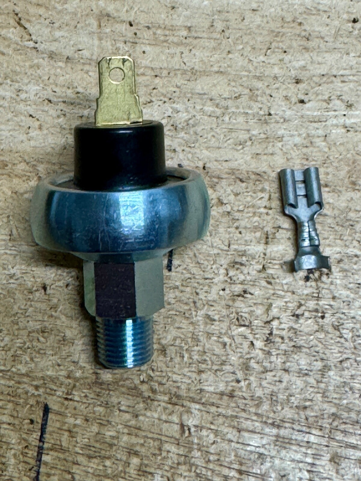 Harley Panhead Oil Pressure Switch 1958-64 w/ Spade Terminal 26550-57