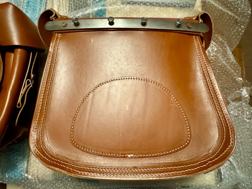 Harley 11786-X WLA WLC Smooth Grain Saddlebags  1942-1952 European