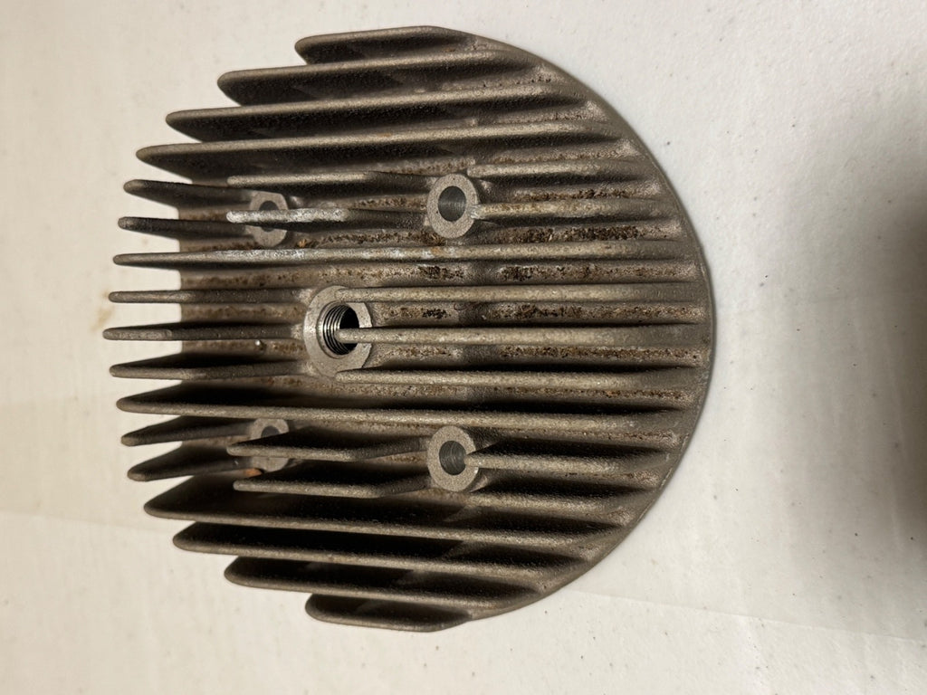 Harley NOS OEM 16651-60 175cc Cylinder Head Pacer, Super 10 BT BTU BTF2
