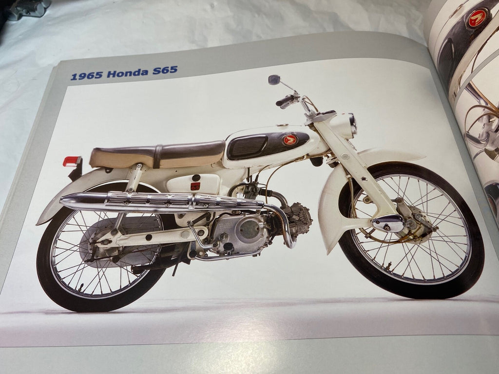 AMCA Two Wheeled Treasures Vintage Harley Indian Pope Henderson Triumph BSA