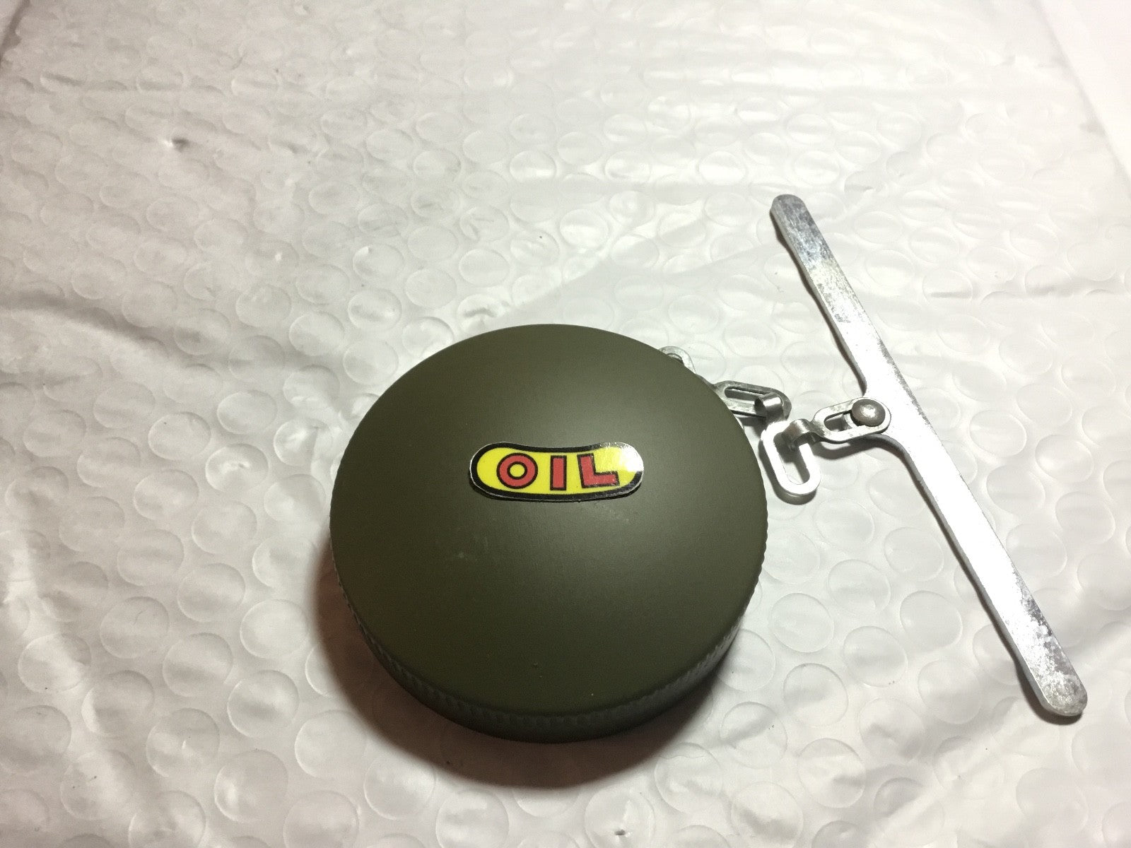 Harley Eaton Oil Cap OD Green WLA WLC w/ Chain 1941-45 3507-41A