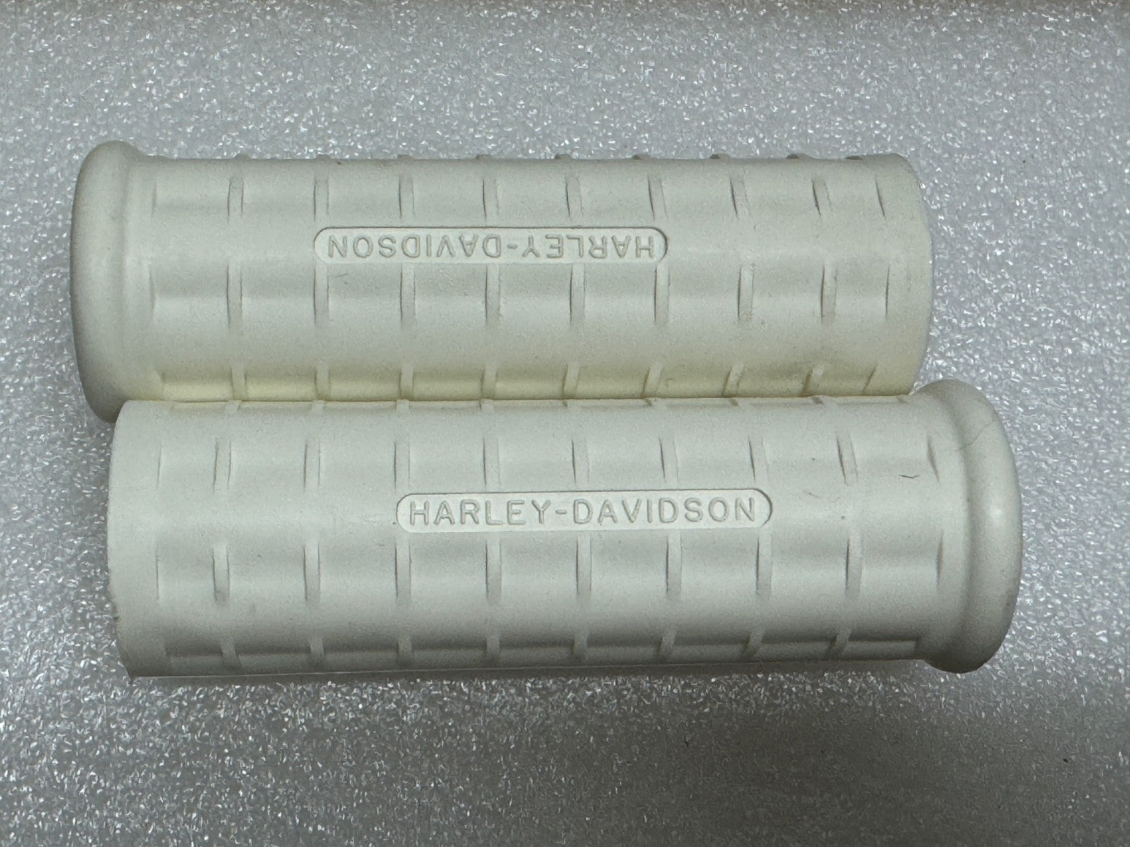 Harley 56210-47 Panhead Hummer Waffle Grips Closed End White w/ Logo 1948-53