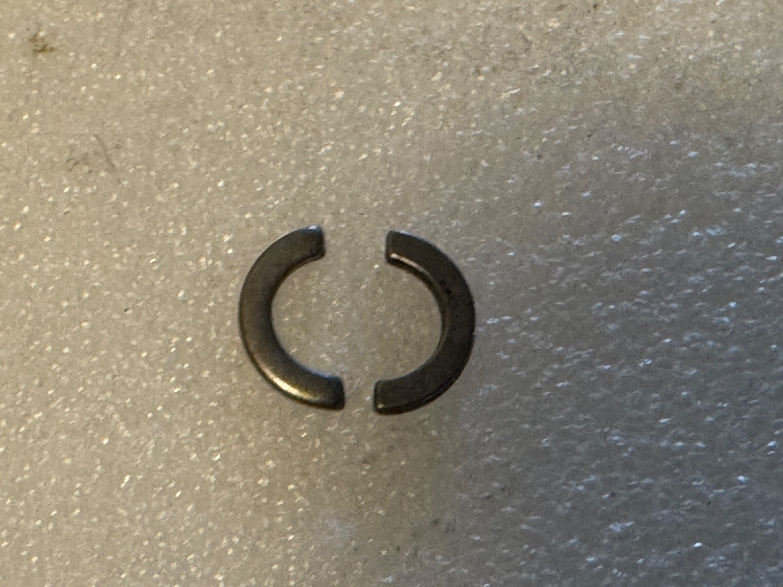 Harley 694-37 26341-37 Scavenger Oil Pump Split Retainer 1937-73 UL WL Servi USA