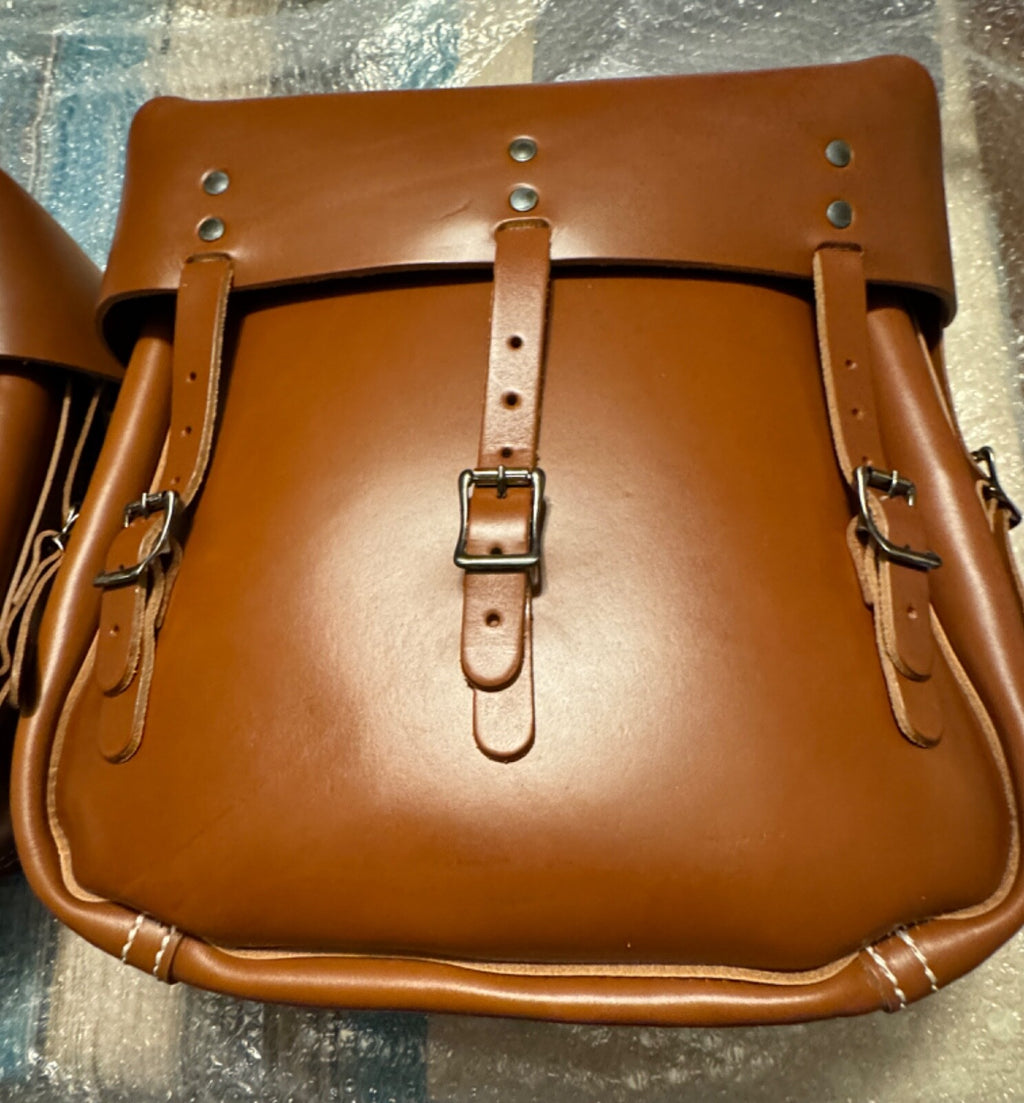 Harley 11786-X WLA WLC Smooth Grain Saddlebags  1942-1952 European