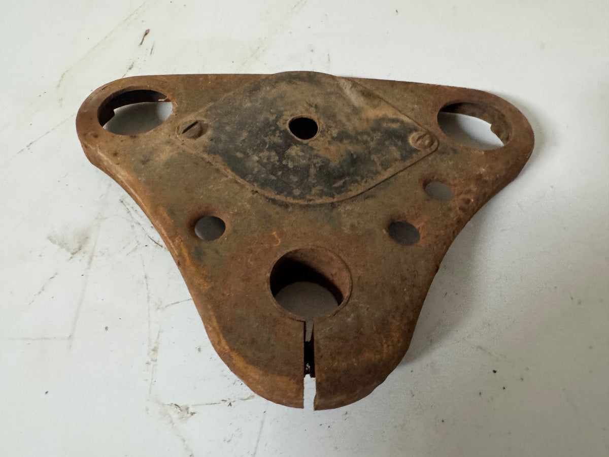 Harley OEM 45742-51 w/ 45750-55 Speedometer Cover Hummer 125 S Top Fork Plate1