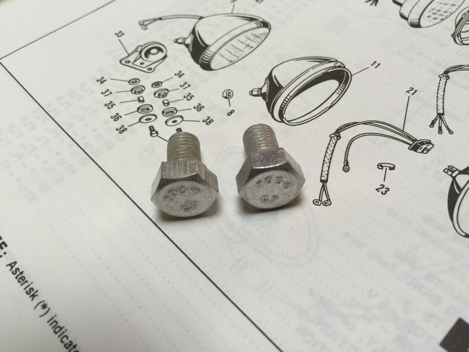 Harley CP-1038 5/16”-24 x 1/2" Bolts 4 OEM 3953 XL FL