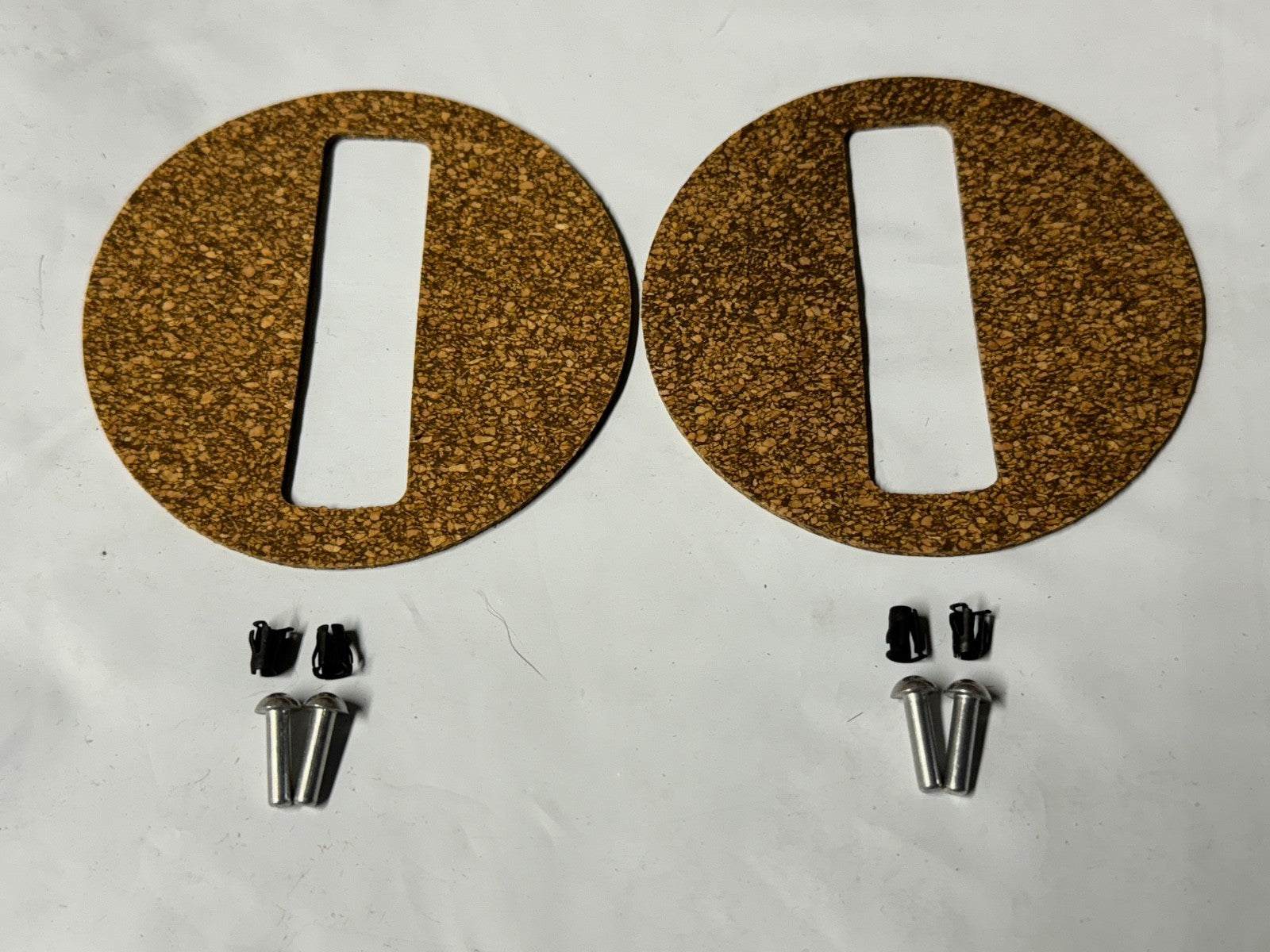 Harley 1957-58 Tank Emblem Rivet & Gasket Kit Panhead Sportster 61792-57 USA