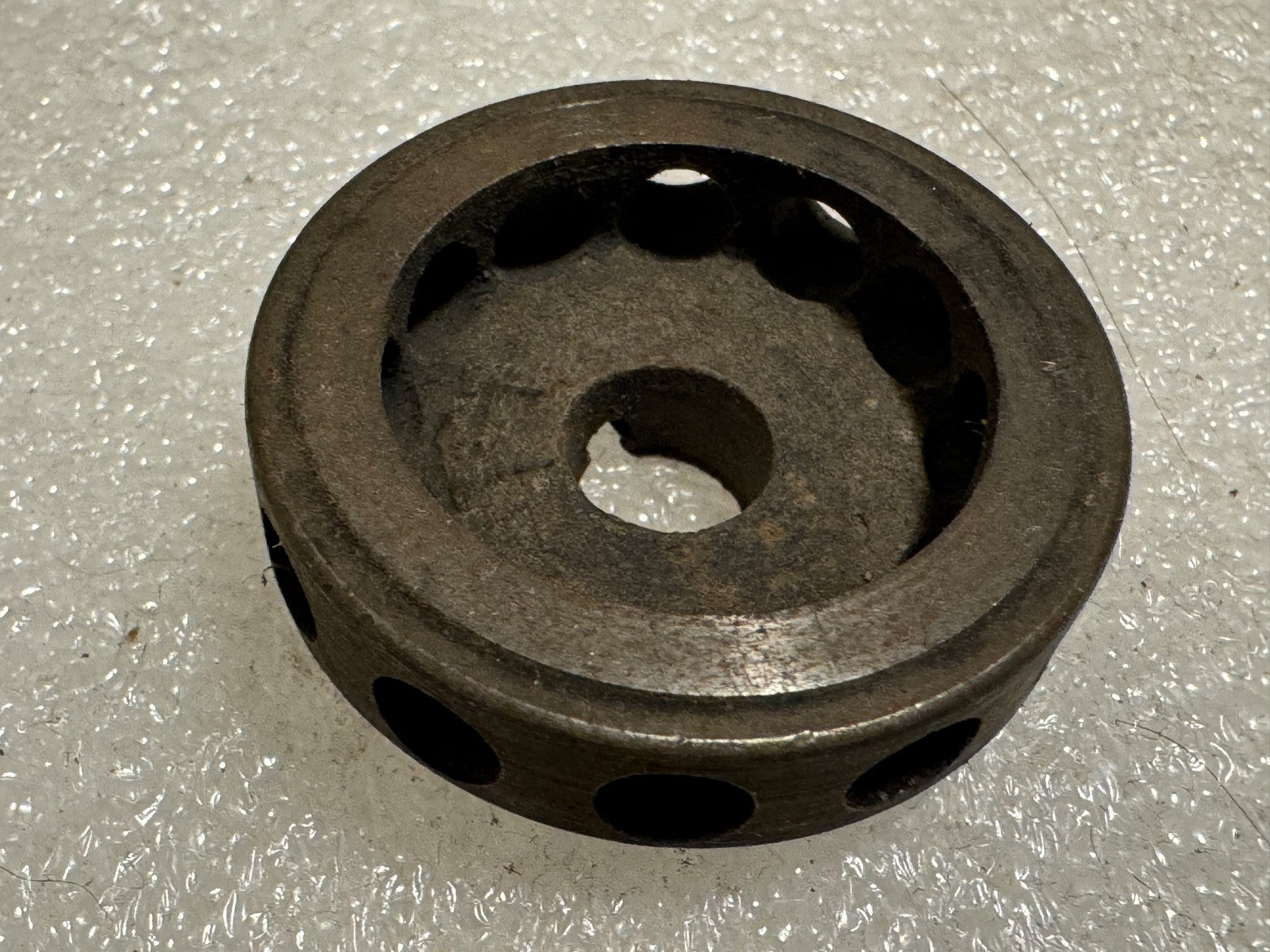 Harley 1658-37 31083-37 NOS OEM Radio Generator Oil Slinger 1937-1963 UL Servi