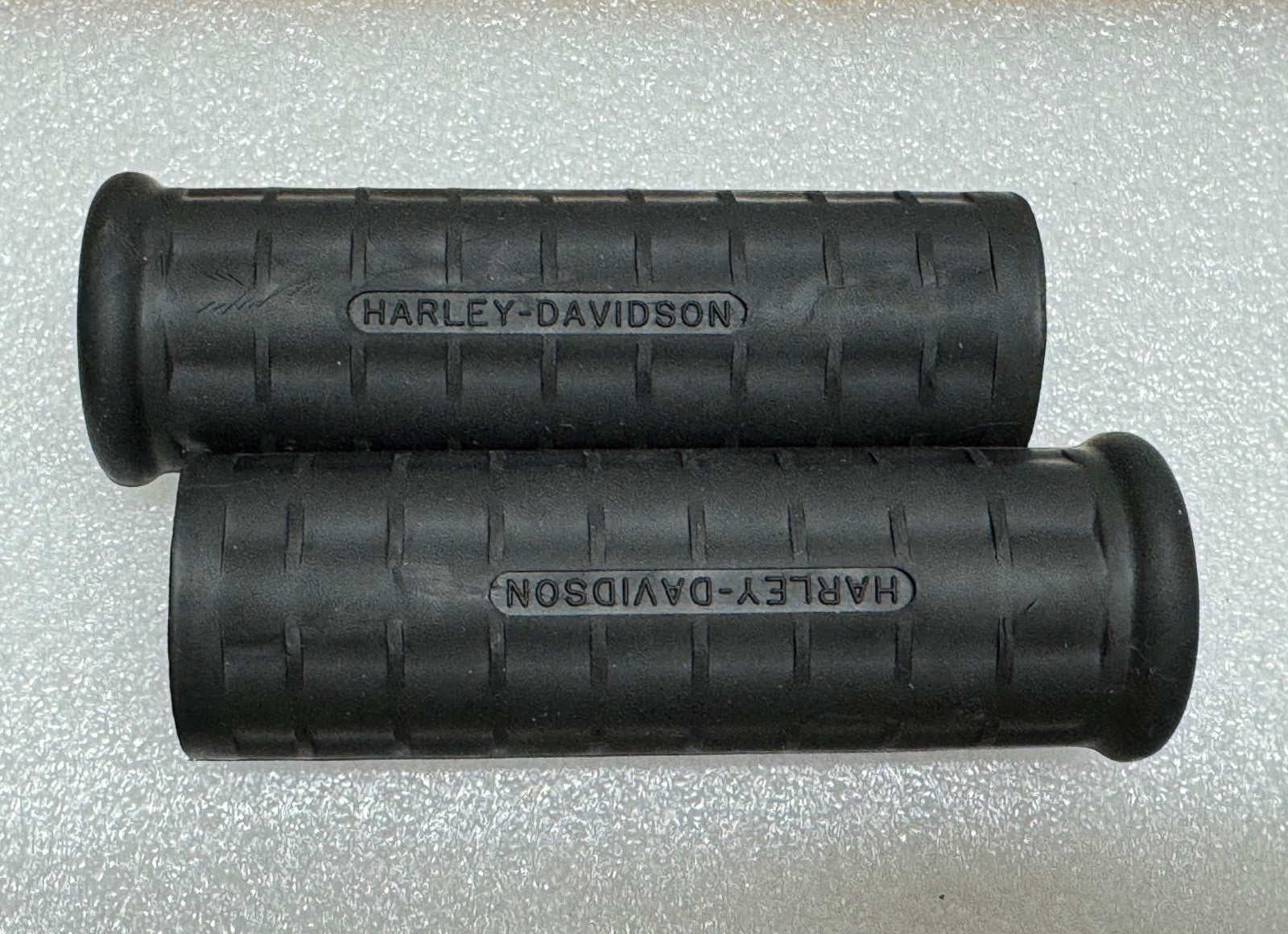 Harley 56212-53 Panhead Hummer Waffle Grips Open End Black w/ Logo 1954-61