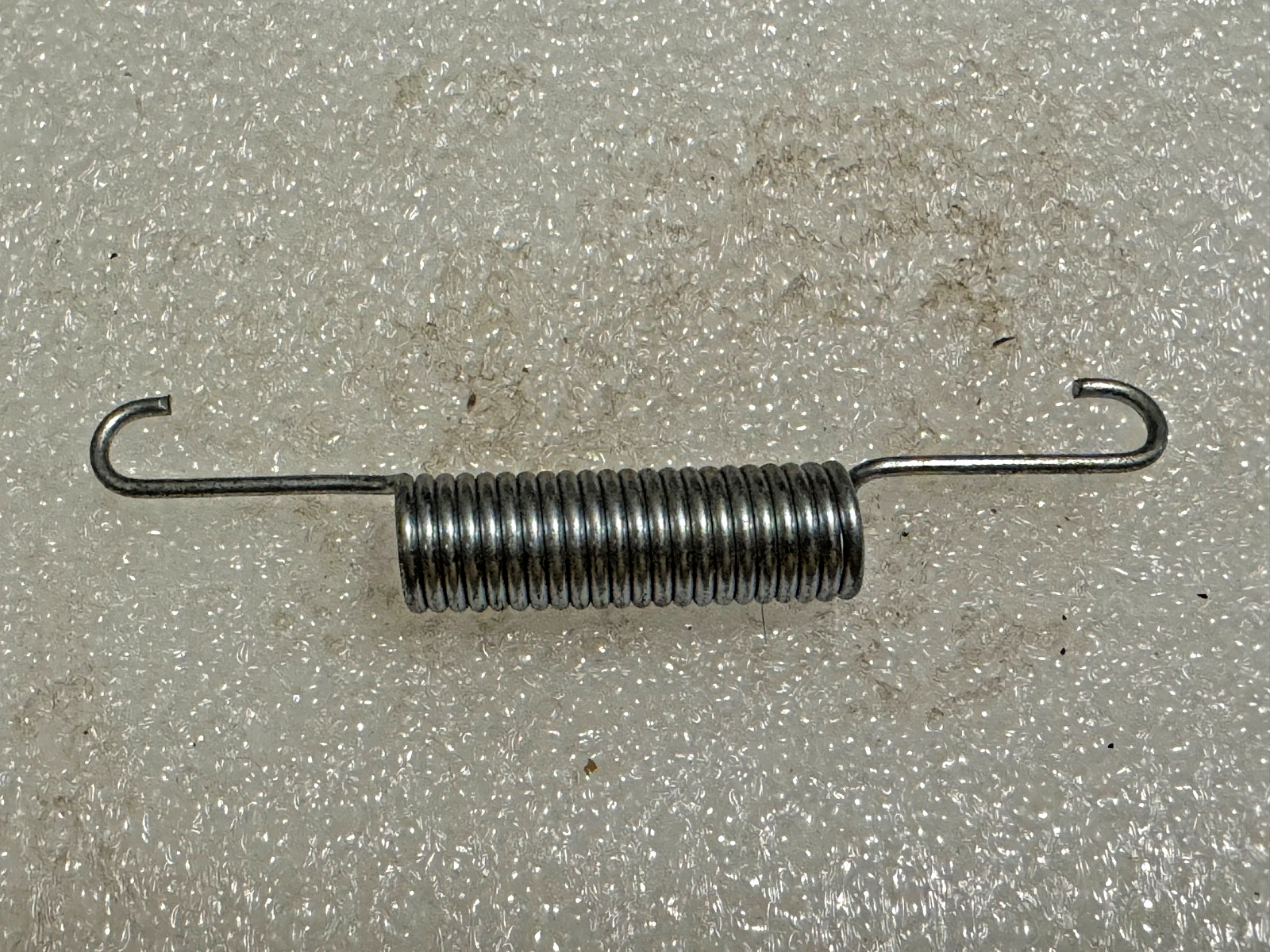 Harley NOS OEM 30116-69 Accessory Generator Cover Spring 1958-1981 XL Pan Shovel