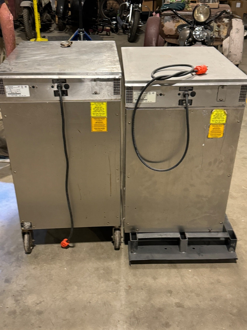 Alto-Shaam 1000 TH/II Single Phase 115V Double Deck Cook & Hold Cabinet Tested