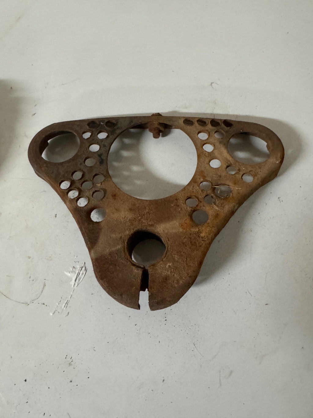 Harley OEM 45742-51 Hummer 125 S Top Fork Plate Teleglide Lightened0