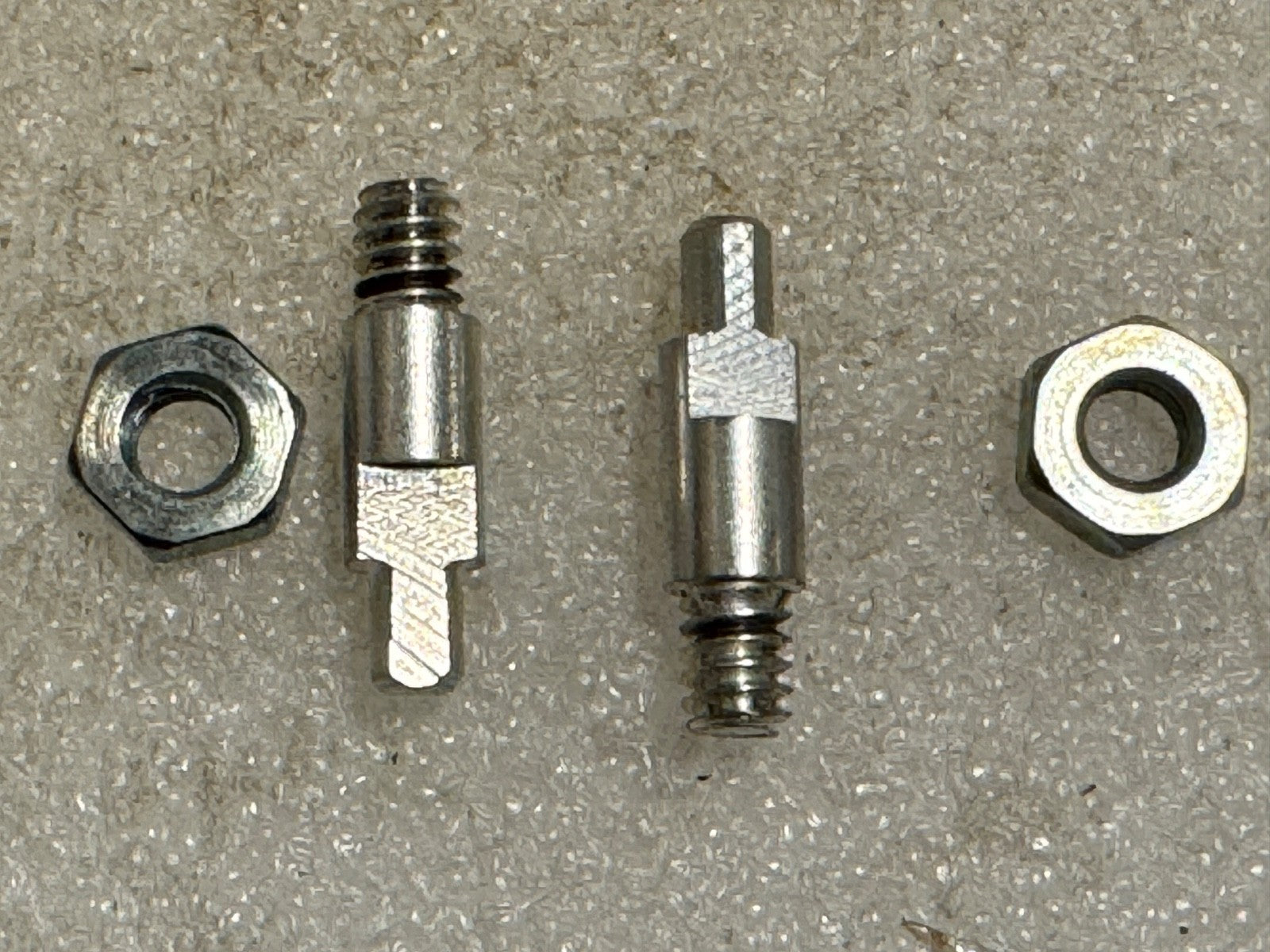Harley 4122-30 DL RL WL WLA Front Brake Stabilizer Stud Kit 1930-52 Cadmium Euro