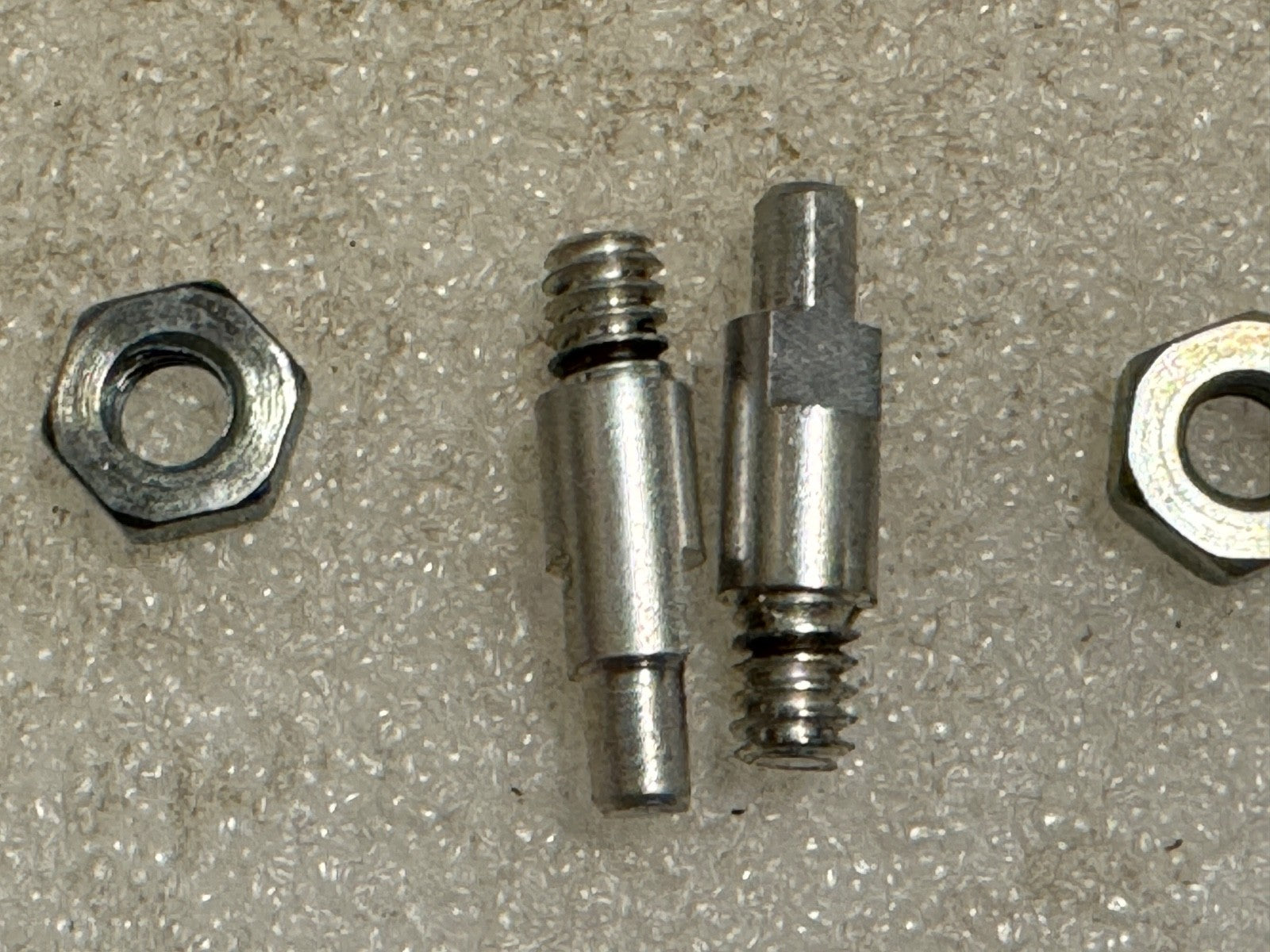 Harley 4122-30 DL RL WL WLA Front Brake Stabilizer Stud Kit 1930-52 Cadmium Euro