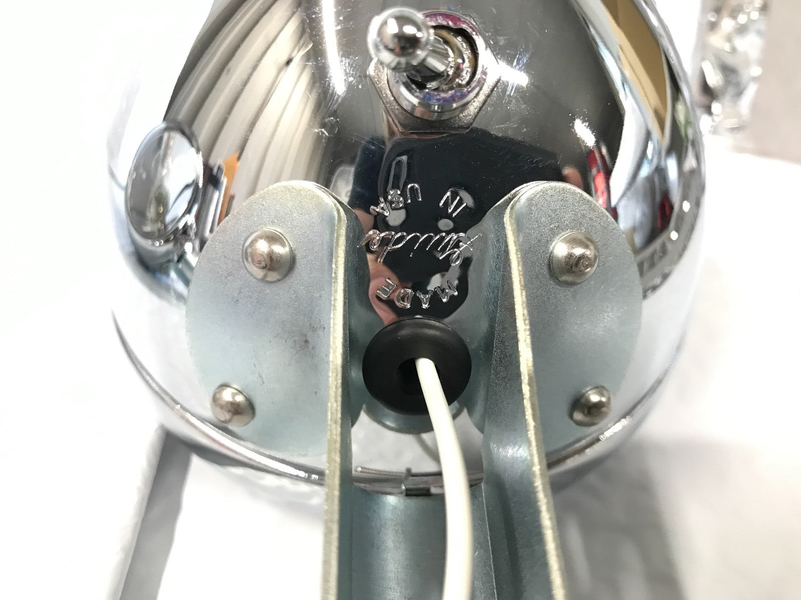 Harley 11366-38 Guide S-H2 Spot Lamps Knucklehead UL WL 1938-48 W/ Focus Screws