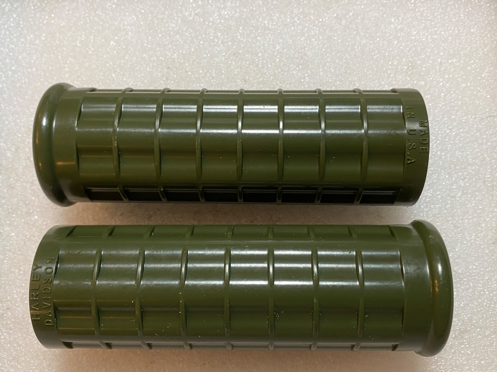 Harley WLA WLC XA OD Green WPB Plastic Grips 1943-45 OEM# 3310-42A W/ HD Logo