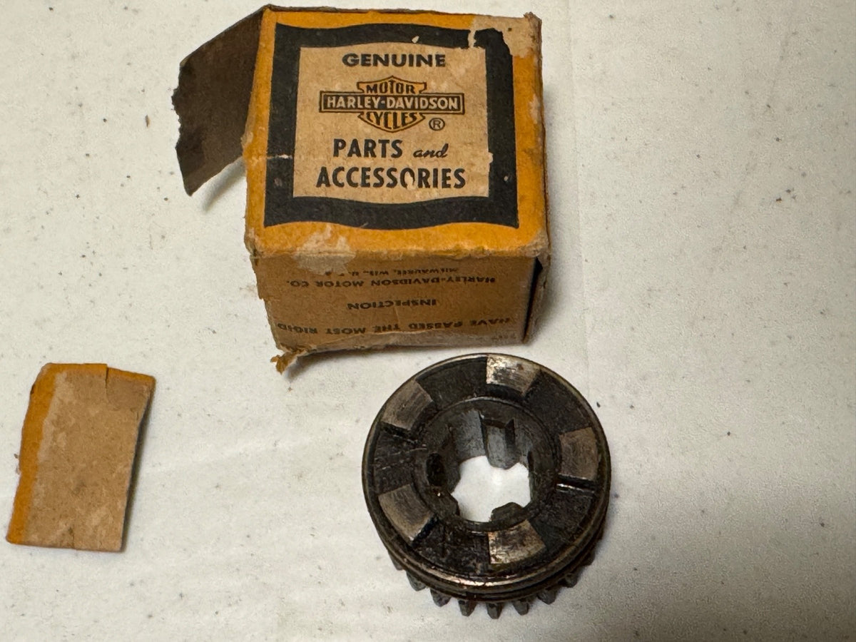Harley NOS OEM 35056-47A Mainshaft Sliding Gear 1948-54 S St Hummer2