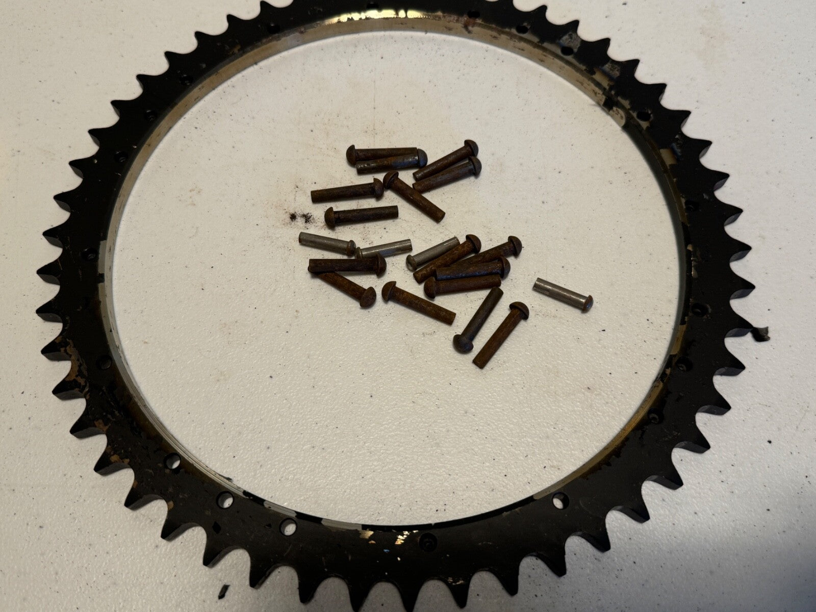 Harley NOS Panhead Duo-Glide Electra Rear  Brake Drum Sprocket 1967-72 41470-67