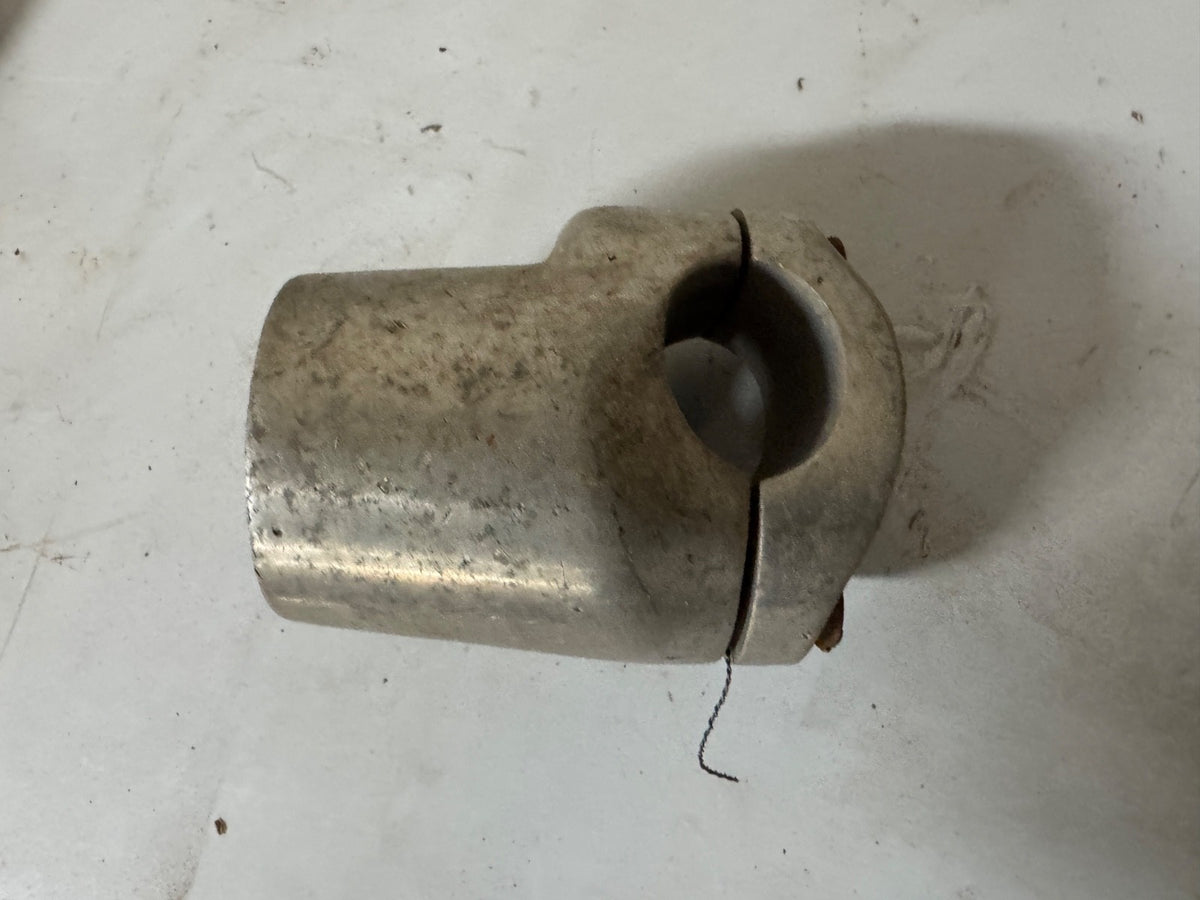 Harley OEM 56148-51A Hummer Lightweight Fork Rubber Mount Handlebar Riser & Cap3
