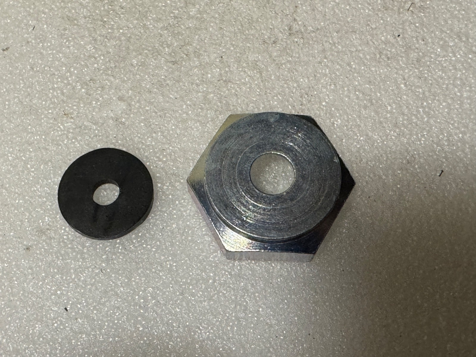 Harley 35047-53 Mainshaft Sprocket Nut  1954-1970 KH KHK XLH XLCH Sportster USA