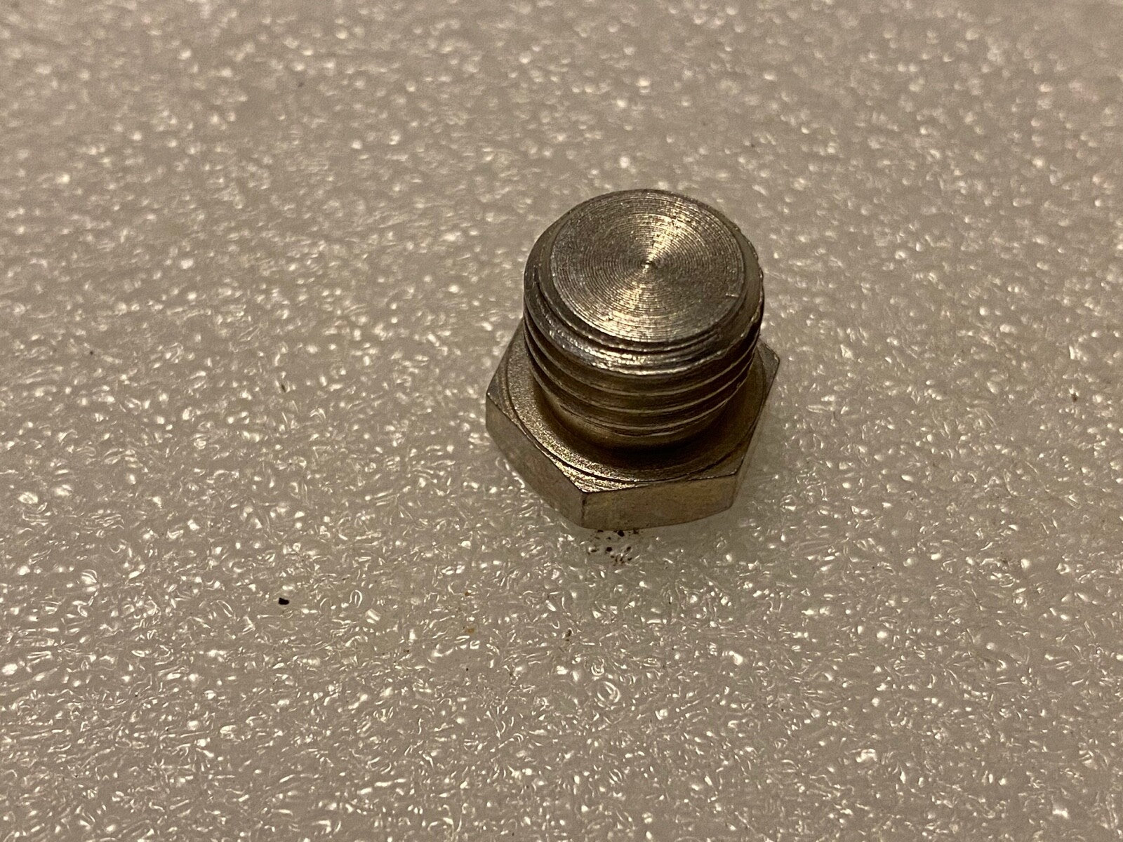 Harley Crank Case Drain Plug 1948-70 Panhead Shovelhead WL G OEM# 453-11 700 Cad