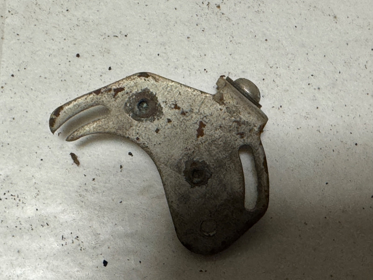 Harley NOS OEM 30501-47 Lightweight Hummer 165 Points Breaker Plate 1948-591