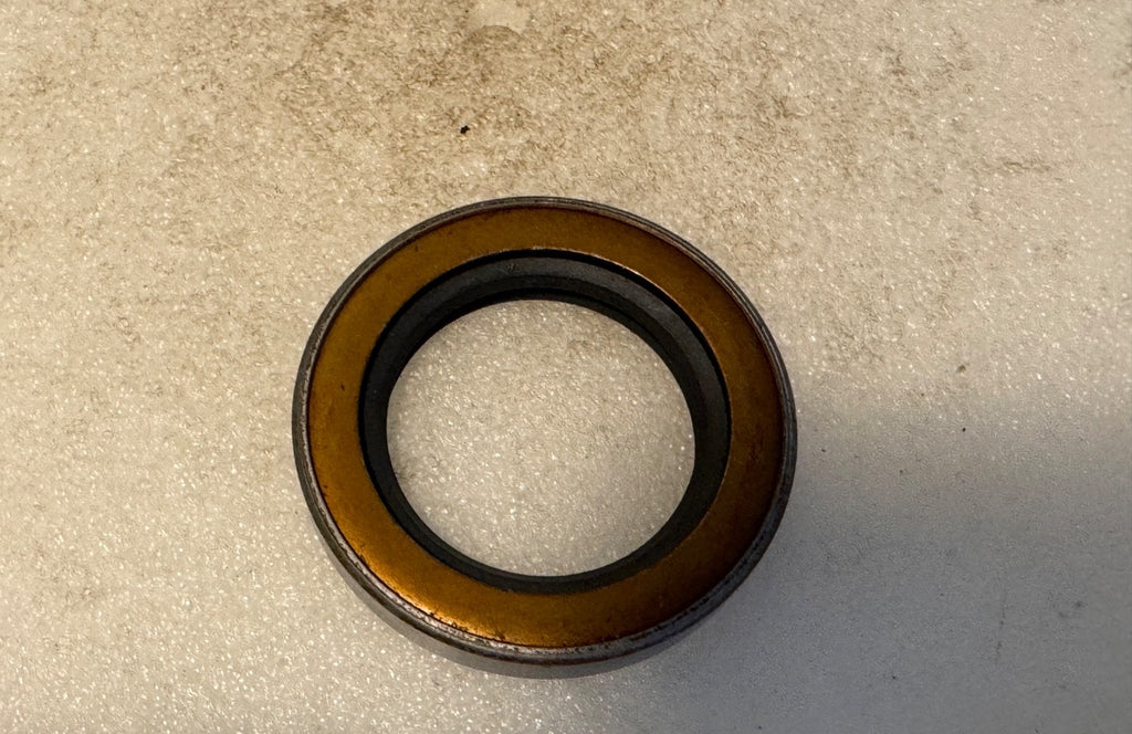 Harley 2412-41 37465-41 Clutch Main Drive Gear Seal 1941-73 Servicar WL WLA WLC