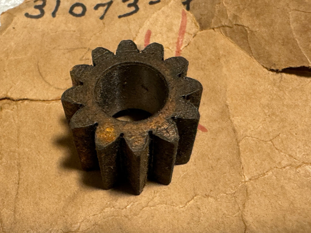Harley NOS OEM 31073-48 Radio Generator Drive Gear 1949-1951 12 Tooth