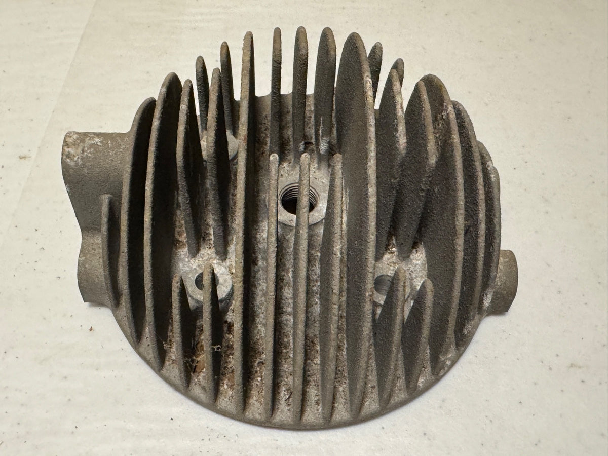 Harley NOS OEM 16651-60 175cc Cylinder Head Pacer, Super 10 BT BTU BTF2