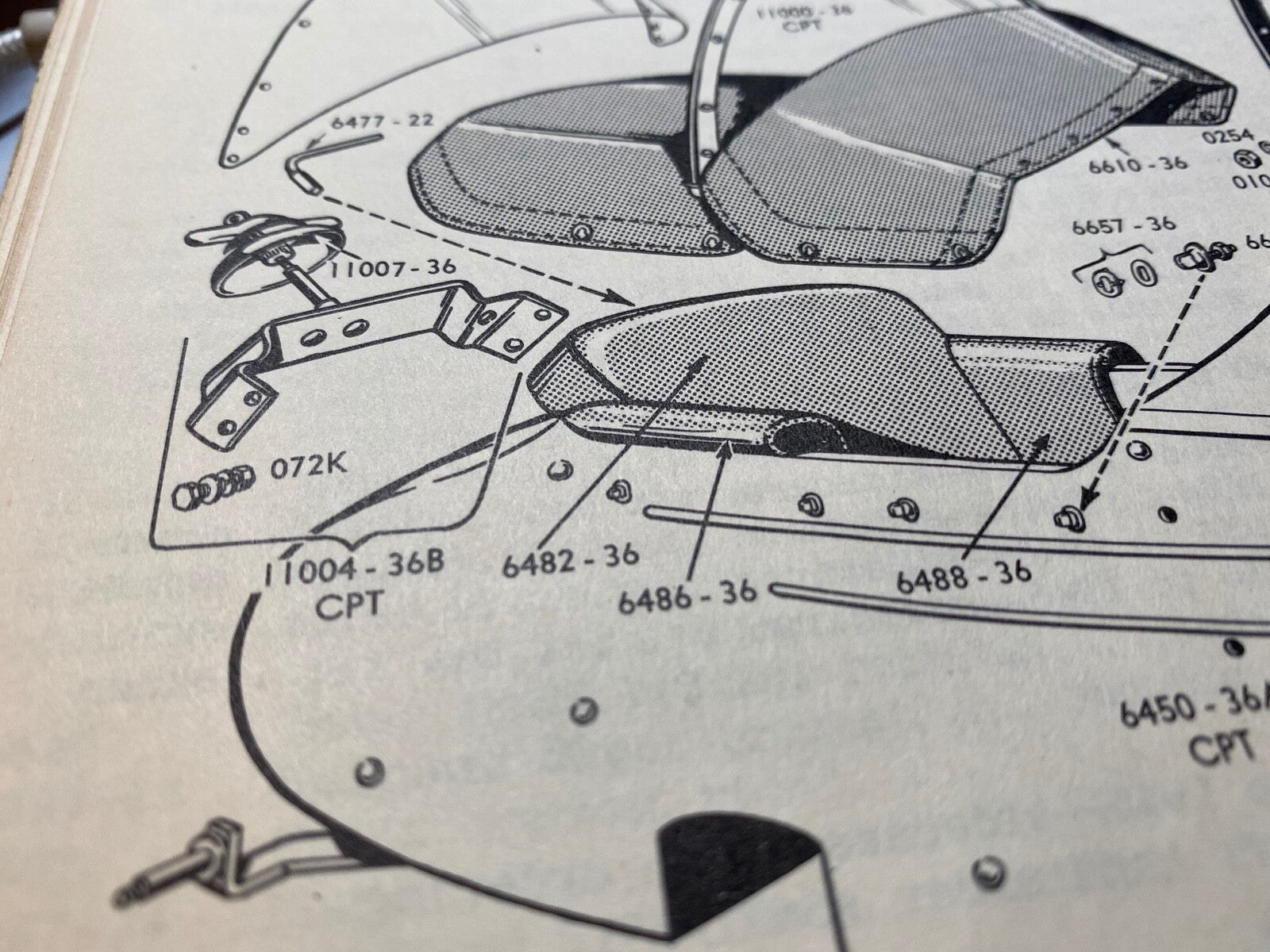 Harley Metal LE Sidecar Spare Tire Carrier Bolt Kit 1936-67 OEM# 072K USA