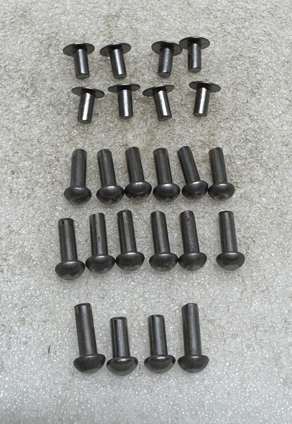 Harley 0314 0308 0307 WLA Rear Fender Rivet Kit 1942 1952 USA2