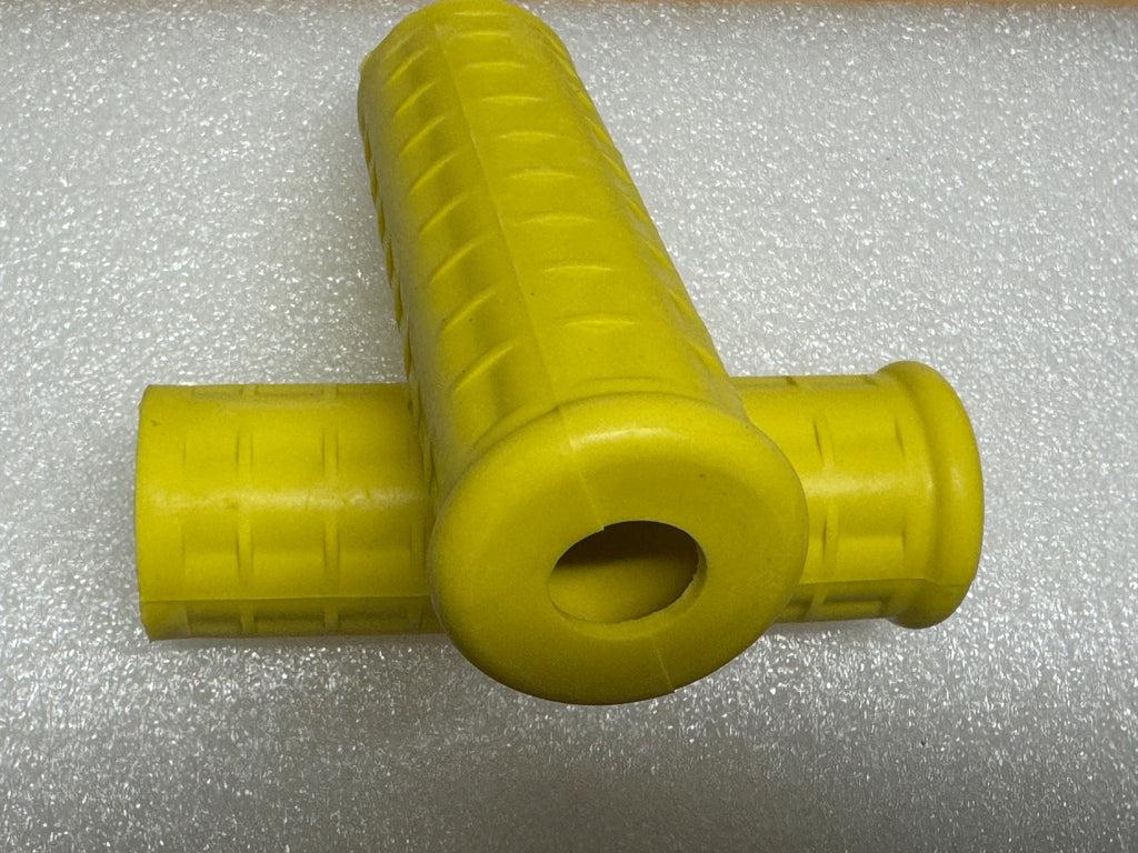 Harley 56203-54 Panhead Hummer Waffle Grips Open End Yellow w/ Logo 1954-61