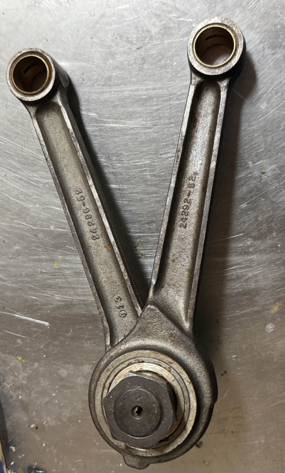 Harley OEM Iron Head Sportster Connecting Rod Set w/ Pin 1957 80 24275 579