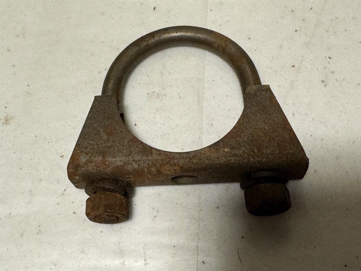 Harley NOS OEM 65523-47A Lightweight Hummer Pacer Lower Exhaust Pipe Clamp 48-620