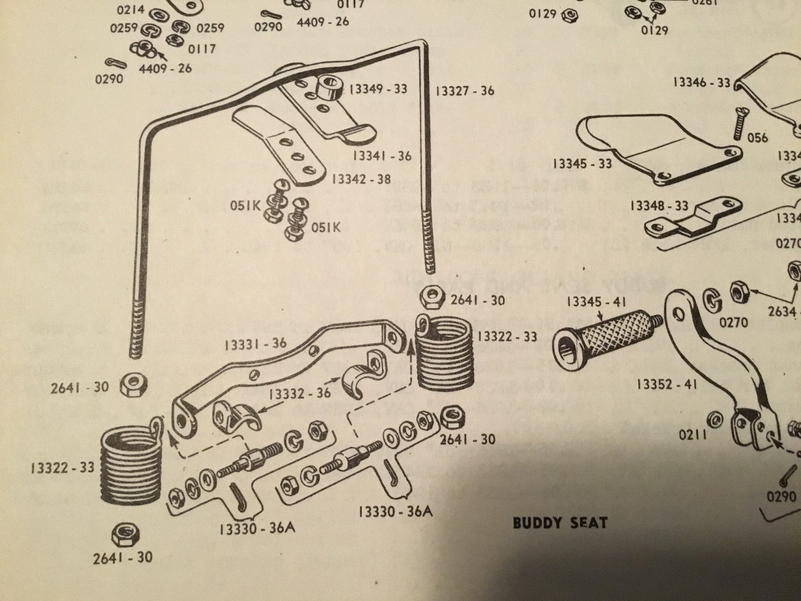 Harley 13341-36 Knucklehead UL Buddy Seat Spring Yoke Hook 1936-46 W/ Screws USA