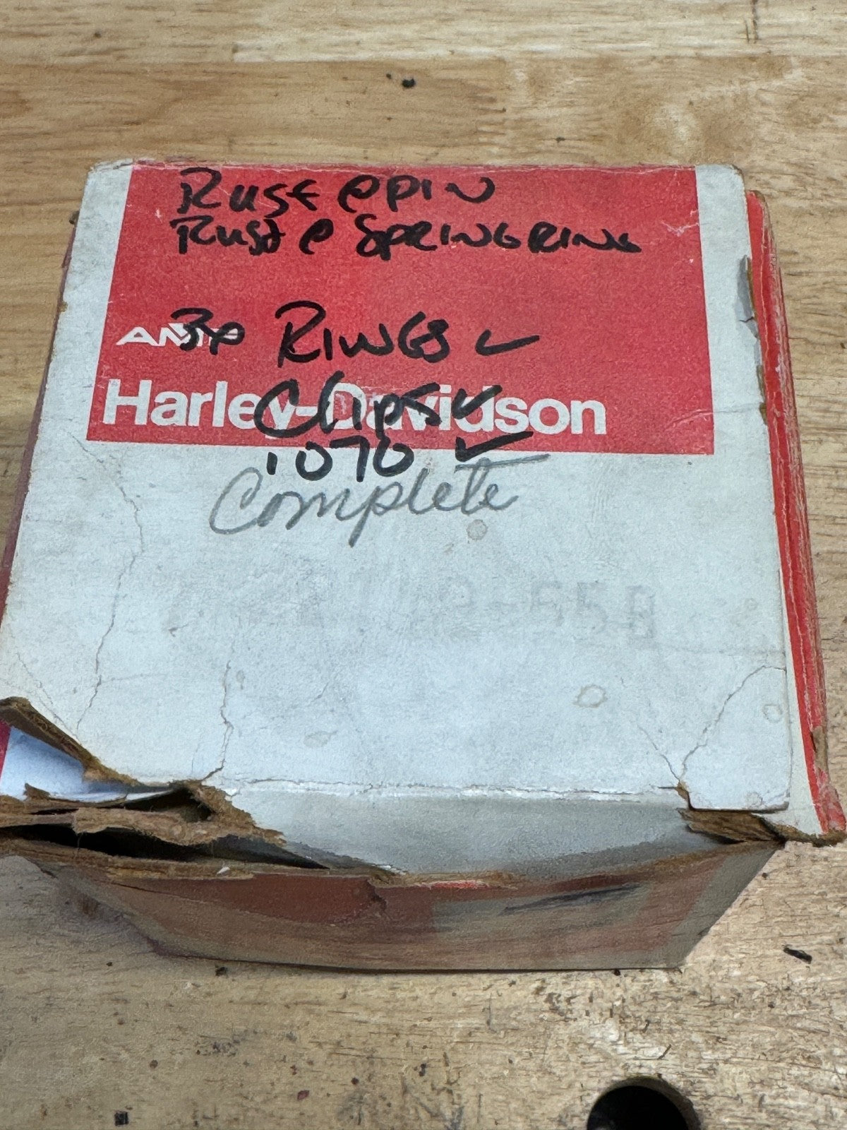 Harley NOS OEM# 22149-55B Panhead Shovelhead FLH Piston .070 1955-73