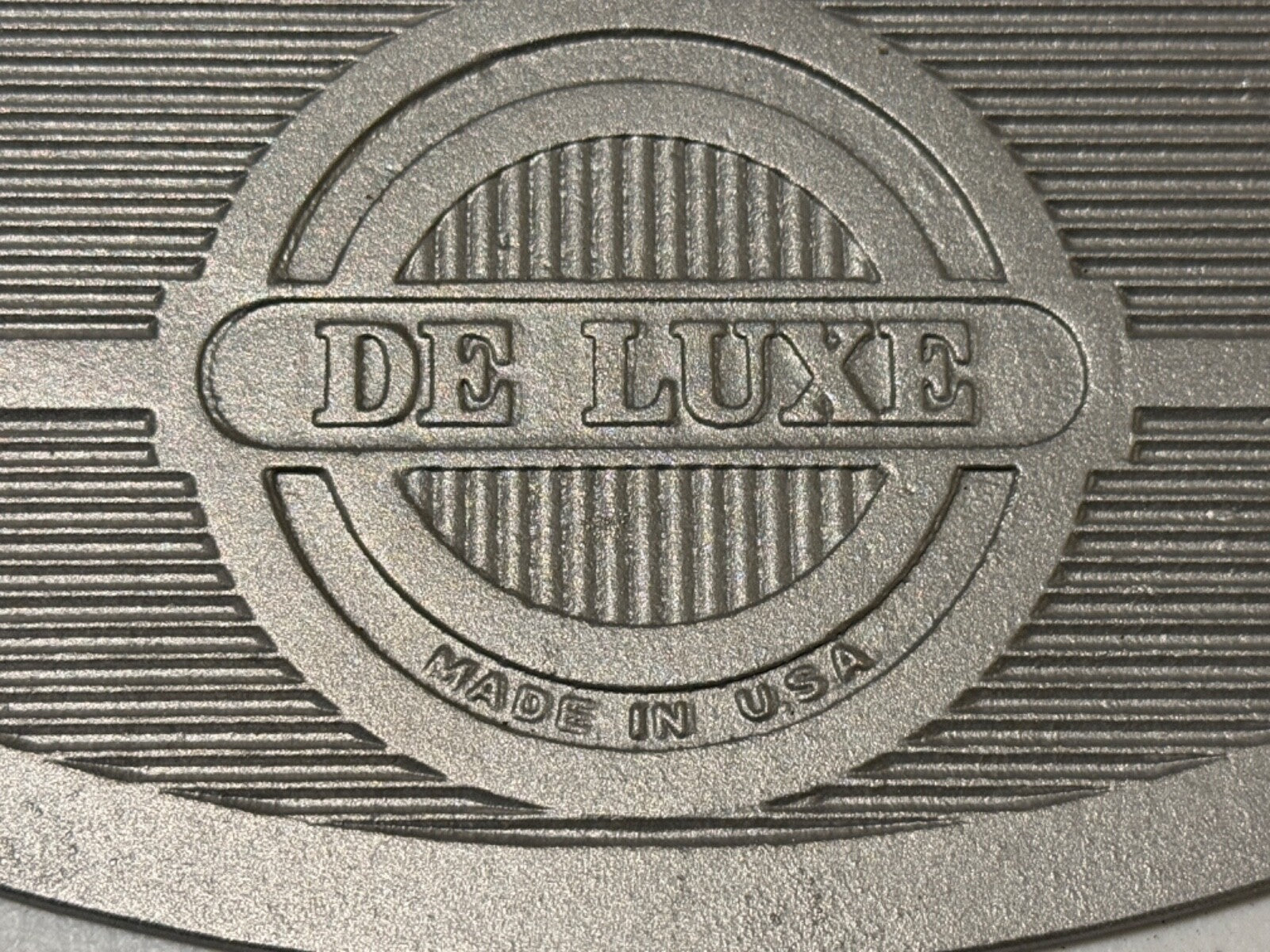 Harley Knucklehead Panhead Deluxe Aluminum Footboard Plates Mats w/ Rivets