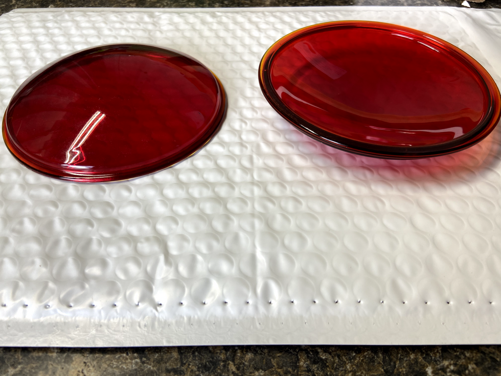 Harley  68662-38 Guide S-H2 Red Spot Lamp Lenses Knucklehead Panhead 1938-61