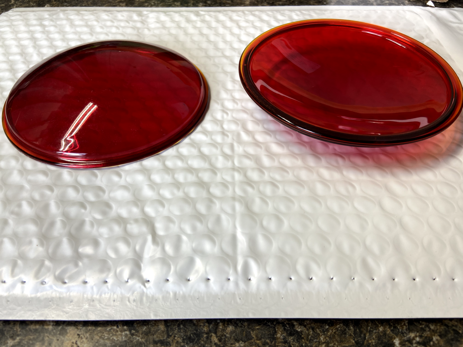 Harley  68662-38 Guide S-H2 Red Spot Lamp Lenses Knucklehead Panhead 1938-61