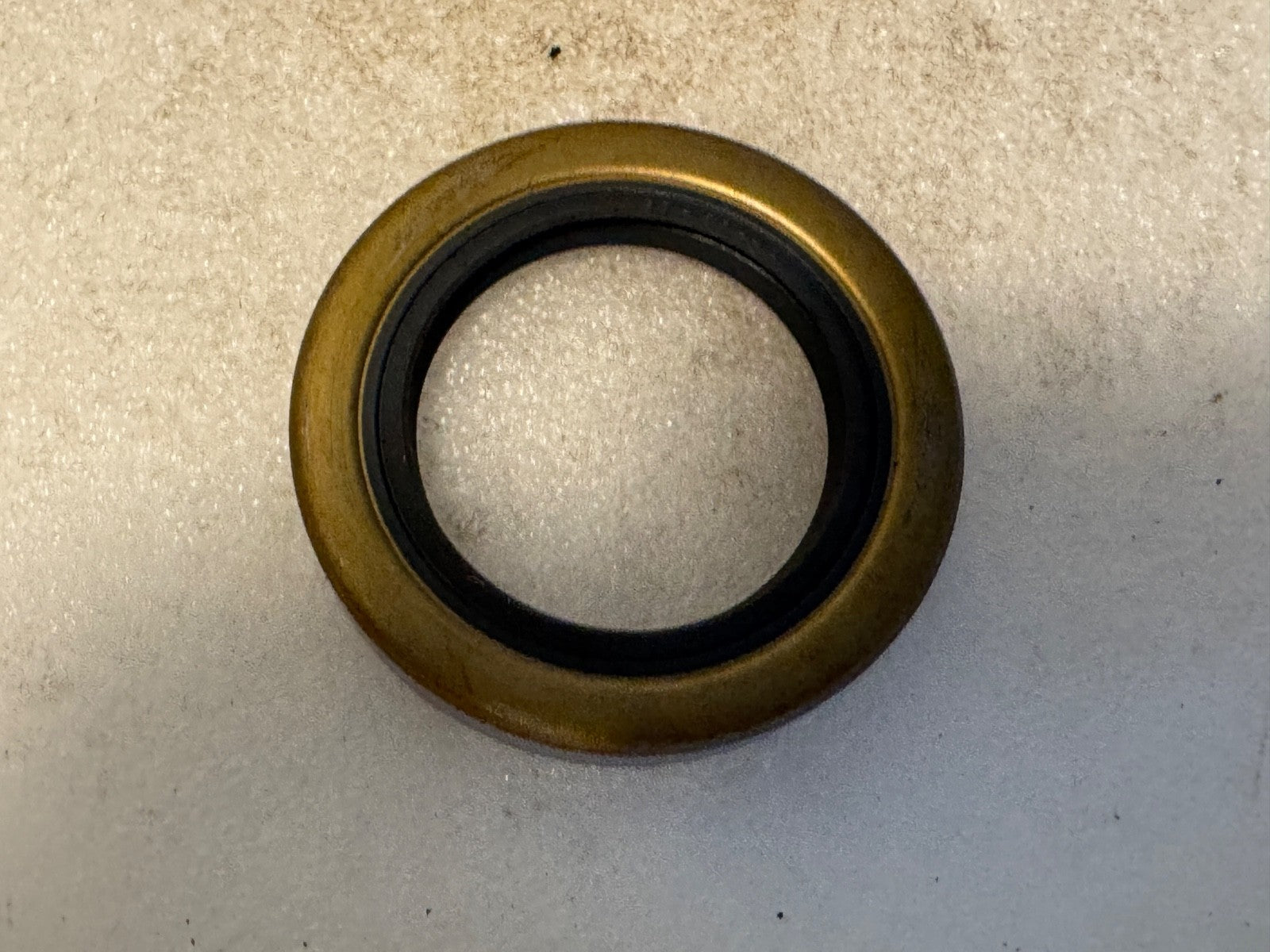 Harley 2412-41 37465-41 Clutch Main Drive Gear Seal 1941-73 Servicar WL WLA WLC