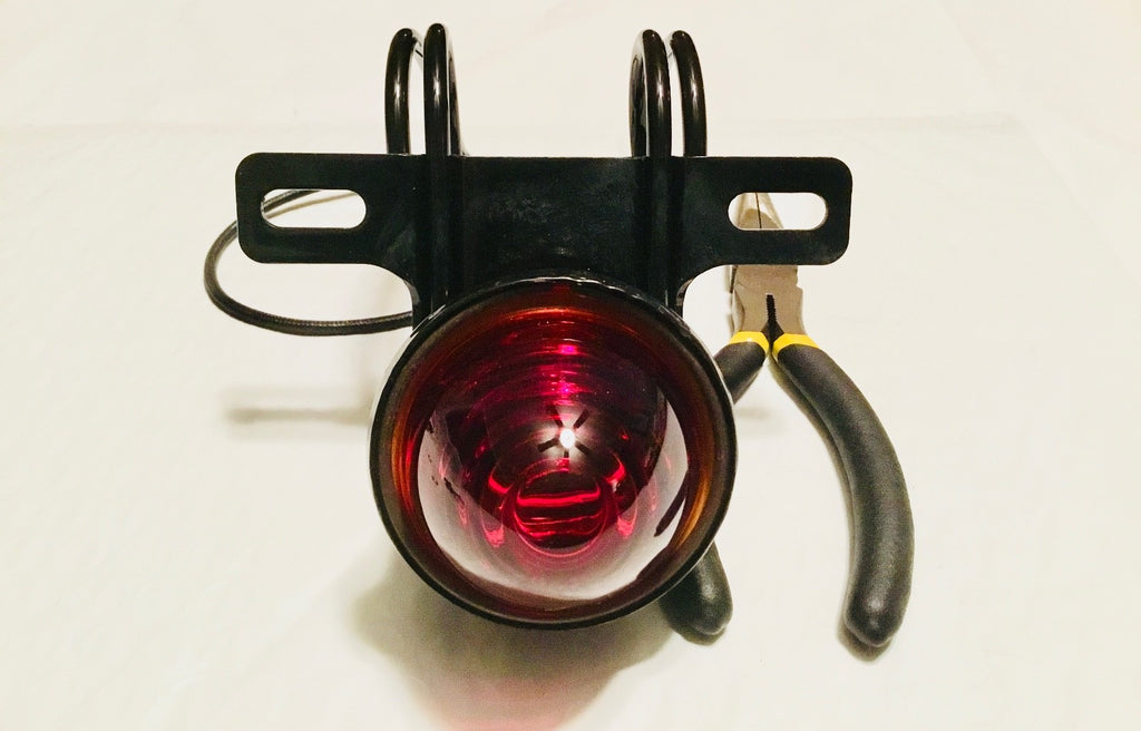 Harley JD Single Bobber 1923-27 Spring Type Bee Hive Tail Lamp Light 