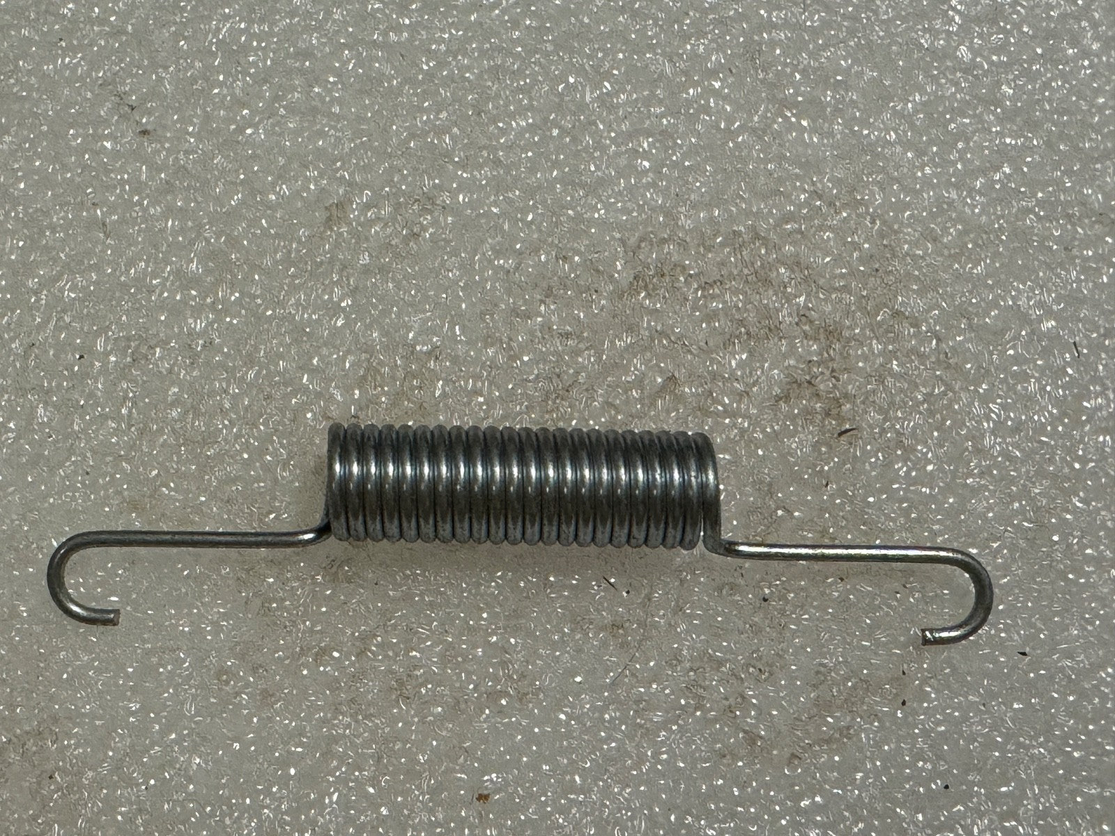 Harley NOS OEM 30116-69 Accessory Generator Cover Spring 1958-1981 XL Pan Shovel